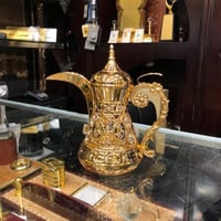 تحفة على شكل دلة بكرستال ( عرضها 19 سم ، ارتفاعها...