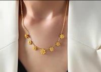 سوارة زهرة الذهب