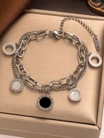 سوارة رومانية فضي