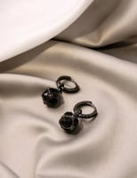 حلق الكرستال اسود