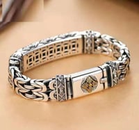 اسوره من النحاس المطلي بالفضة