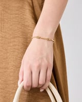 سوار ناعم مطلي بالذهب