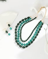 القلادة الخضراء