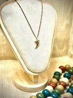 الخنجر الذهبي