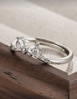 خاتم كريستال الفراشة