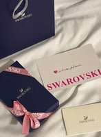 ملحق سوارفسكي الازرق + 50