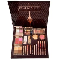 بوكس مكياج جديد من ريل بيوتي – اللون العودي المميز