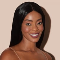 HUDA BEAUTY Easy Bake Loose Baking & Setting Powde...