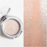 urban decay moondust sparkly eyeshadow