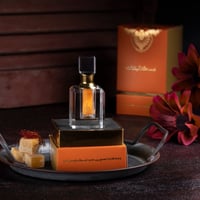 مسك عتيق البتلات