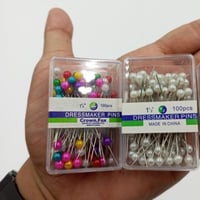 دبابيس ملونه