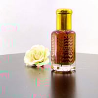 خمرية مخلط العود الملكي مركز