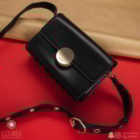 شنطة يد نسائي انيقة