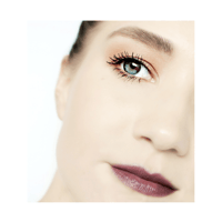 ايسنس - أحمر شفاه ألترا لاست يدوم طويلا 19