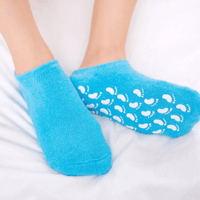 سبا سستيم جوارب جل لترطيب القدمين باللون الأزرق