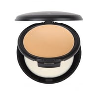 بي واي اس - فاونديشن كريمي مات ناتشورال بيج 01