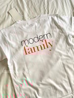 تيشيرت مودرن فاميلي
