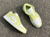 Air Jordan 1 Low SE "Limelight"