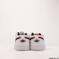 Nike Jordan 1 اطفال