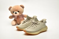 Yeezy Boost 350 V2 'Sesame' Kids اطفال