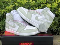 Air Jordan 1 Retro High 'Seafoam'