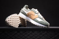 New Balance Todd Snyder x 327 'Farmers Market Pack...