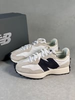New Balance 327 Sea Salt | نيو بالانس 327 بيج اسود