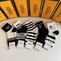 Fendi socks | طقم جوارب فيندي متوسطة من 5 قطع