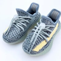 Yeezy Boost 350 V2 'Ash Blue Kids اطفال