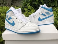 Air Jordan 1 MID WMNS "UNC"