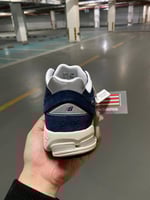 New Balance 2002R Navy