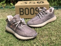Yeezy Boost 350 V2"Mono Mist"