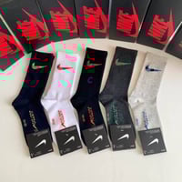 Nike socks | طقم جوارب نايك متوسطة من 5 قطع