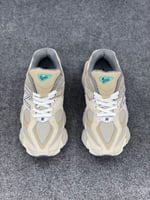 New Balance 9060 "Sea Salt"