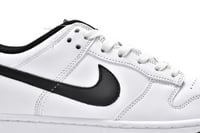 Nike Dunk Low "White/Black"