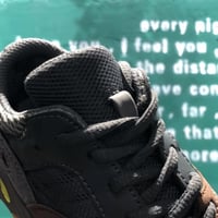 Yeezy Boost 700 'Mauve' Kids اطفال