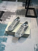 Golden Goose Superstar sneakers