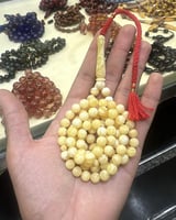 مسباح كهرمان مبرقع بتشخيط جبس