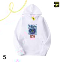 بلوفرات - نادي باريس