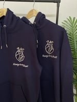 بلوفر قلب مع حرف