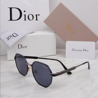 نظارات شمسية ديور الكلاسيكية