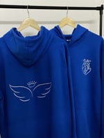 بلوفر قلب مع حرف