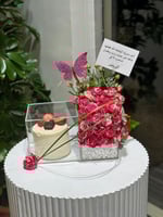 كيك مع استاند ورد