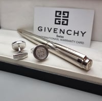 الطقم الملكي جفنشي