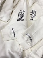 هودي قلب مع حرف