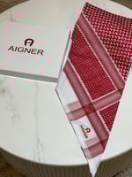 شماغ اقنر الانجليزي