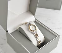 ساعة نسائية بلون ذهبي وفضي [311]