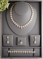 طقم مجوهرات فاخر مزين بأحجار الزركون الأبيض والأصف...