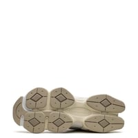 New Balance 9060 "Mushroom Brown"