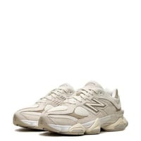 New Balance 9060 "Mushroom Brown"